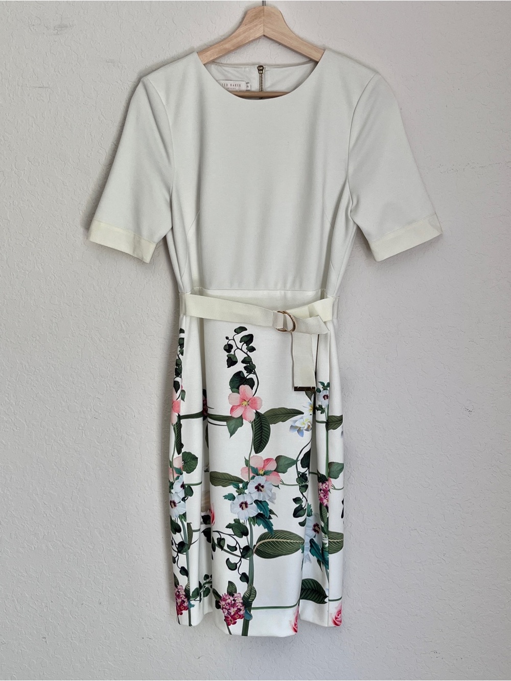 Ted Baker  Zipper Back Floral Ivory  Dress | Sz 3